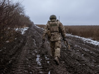 Украинские военные опубликовали видео, на котором запечатлён захват в плен туркменистанца, воевавшего на стороне России