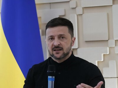 Этого не произойдет. Зеленский сказал, что считал бы проигрышем Украины в войне 