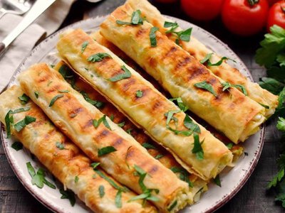 Ленивый рецепт с вау-эффектом: трубочки, о которых спорят