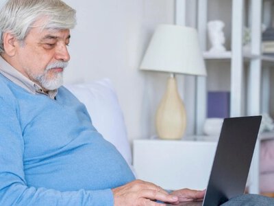 Некоторым пенсионерам нужно написать заявление в Пенсионный фонд, чтобы продолжать получать выплаты