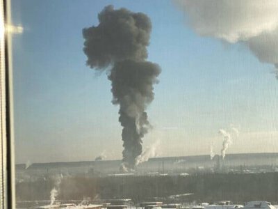 Слышала, как летел, слышала взрыв. Паблики пишут об ударе по российскому НПЗ в 2 тыс. км от Украины 