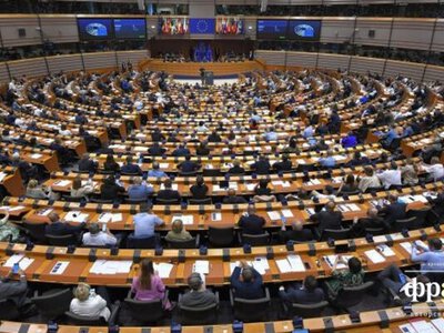 Европарламент одобрил кредит Украине в размере 90 миллиардов евро