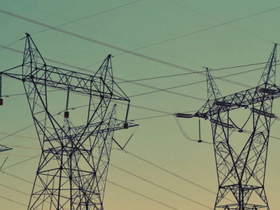 Массированная атака РФ оставила без света часть Киева и 4 областей, непогода обесточила жителей Закарпатья