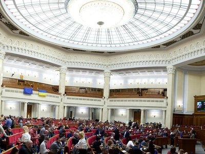 Лечение – вплоть до капельницы. В Раде одновременно заболели 38 нардепов – Третьякова 