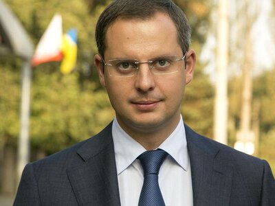 Экс-заместителя главы ОП Шурму и его брата объявили в розыск