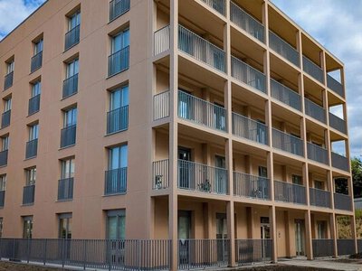 Части украинцев государство будет покрывать 100% аренды жилья: Зеленский подписал закон