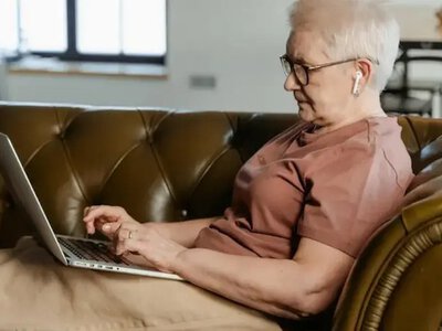 Пенсии в 2026 году: сколько доплачивают за дополнительный стаж – какая стоимость одного года