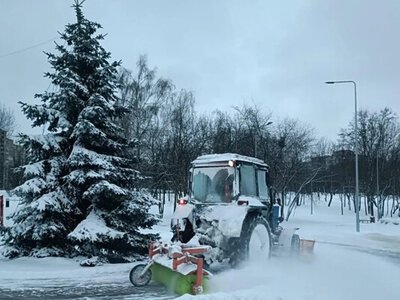 Сильный снегопад и гололед парализовали Киев