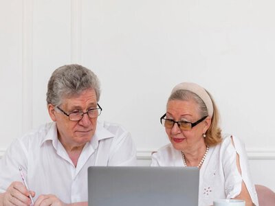 У пенсионеров есть всего полтора месяца, чтобы не потерять пенсию: что нужно сделать