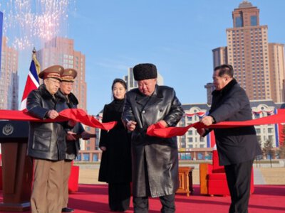 В Пхеньяне построили жилой квартал для членов семей героев-бойцов зарубежной военной операции