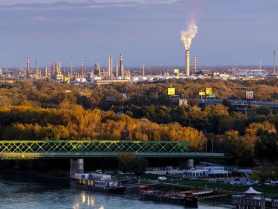 Словакия объявила чрезвычайную ситуацию в нефтяной отрасли на фоне повреждения Дружбы