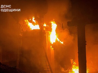 Россия атаковала Украину ракетами и БПЛА. В Киевской области пострадали женщина с ребенком. В Одессе масштабные пожары 