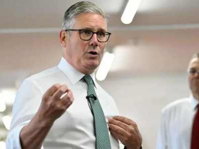 Теневой флот остается ключевым инструментом обхода санкций россией - Стармер