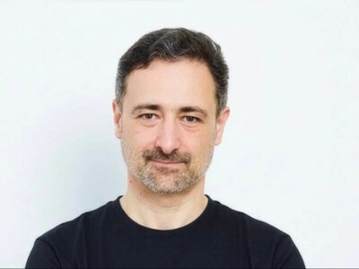 Глава «Укрпочты» с зарплатой 700 тыс. назвал работников на минималке «больными на голову»