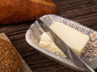 Не дайте себя обмануть: быстрый способ проверки качества сливочного масла