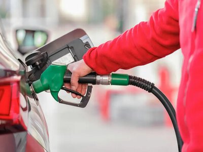 Заправляться стало дороже: в Одессе резко выросли цены на бензин и дизель