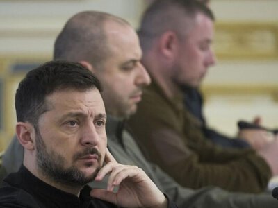 Дадим адрес этого человека нашим ребятам. Зеленский пригрозил Орбану из-за блокировки кредита 