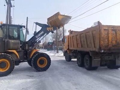 В области Абай продолжаются работы по вывозу снега и откачке талых вод