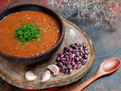 Вкусный суп из фасоли и шпината, который хочется готовить снова