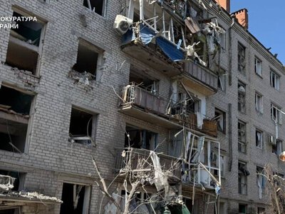 Россия сбросила на центр Славянска три авиабомбы. Есть погибшие и раненые 