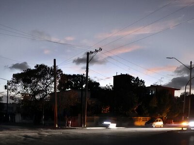 На Кубе произошел тотальный блекаут. Без света остались примерно 10 млн человек 