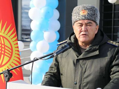 Камчыбек Ташиев посетил айт-намаз и извинился перед обществом на фоне расследований