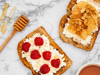 Рикотта и мед вместе творят магию, попробуйте сами