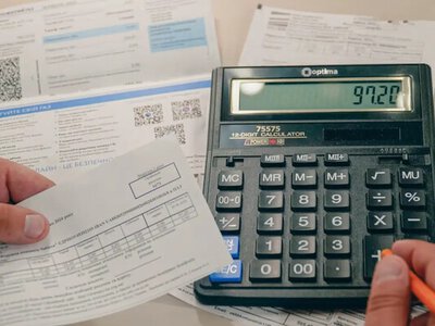 Почему тариф для всех разный: жильцам многоэтажек массово повысили плату за содержание домов