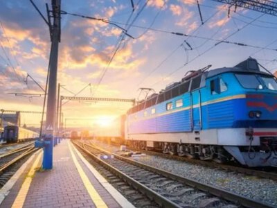 Укрзалізниця меняет маршруты поездов