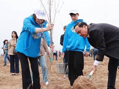 Таза Қазақстан: в Таразе высажено 10 тысяч деревьев