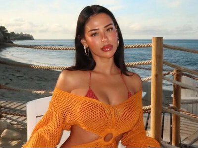 Девушка звезды мадридского "Реала" снова оказалась в центре внимания