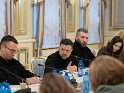 Для русских это рискованный шаг. Зеленский о нереальных планах россиян на конец апреля 