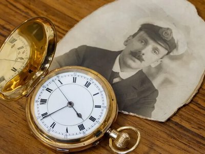 Золотые часы неизвестного героя во время катастрофы Титаника выставили на аукцион