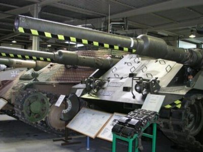 Музей военной техники в Германии запретил вход гражданам всех стран Центральной Азии