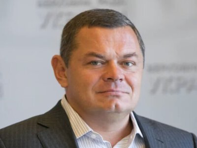 Семья действующего нардепа возводит в Крыму имиджевые дороги для Путина – Схемы 