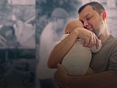 «У нас нет культуры отцовства». Казахстанец в отпуске по уходу за ребенком создал чат для пап в декрете