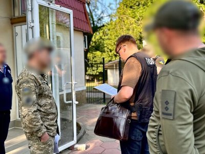  Присвоили почти 17 млн грн: на Одесчине раскрыли схему выплат для «призрачных» военных 