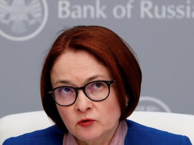 Экономика России скатывается в кризис. Какая судьба ждет главу Центробанка Эльвиру Набиуллину?