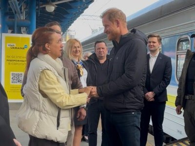 Принц Гарри прибыл с неанонсированным визитом в Украину: что известно?