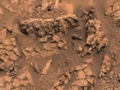 На Марсе обнаружили аномалию, похожую на кожу дракона