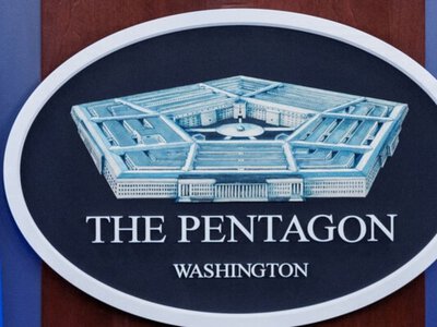 Пентагон отправил в отставку министра Военно-морских сил США Джона Фелана