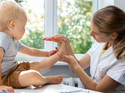 Когда необходим осмотр детского ортопеда: 5 признаков, которые нельзя игнорировать