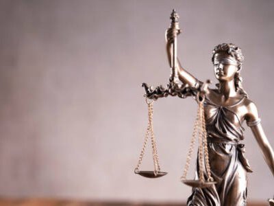  Казахстанка подала иск после отказа засчитать годы учебы в стаж 