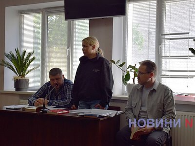 Трудоустроила свекра, свекровь и няню: в чем подозревают начальника управления спорта Николаева