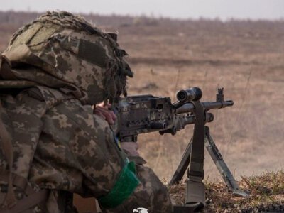 На фронте наиболее ожесточенные бои велись на двух направлениях: ВСУ уничтожили 3 танка, 3 БМП, 80 артиллерийских систем и 970 оккупантов