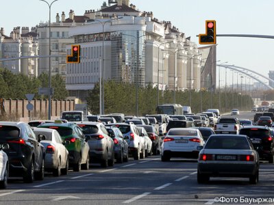  В Казахстане для аккуратных водителей введут скидки на страховые полисы 