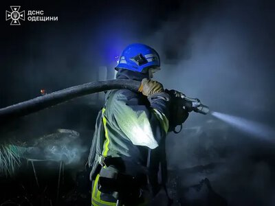 Иностранное судно получило повреждения во время атаки рф на порт Большой Одессы - АМПУ