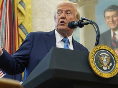  Трамп раскритиковал Папу Римского после его заявлений о войне в Иране 