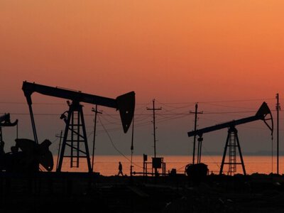 Financial Times: мировые запасы нефти сокращаются рекордными темпами