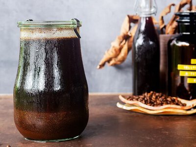 Холодный кофе тоже употребляют: какой полезнее для здоровья – холодный или горячий?